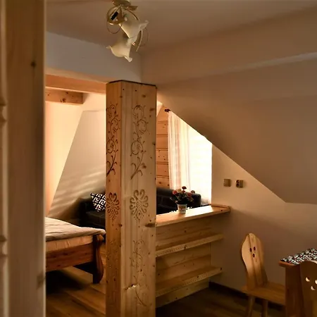 Quarto em Acomodações Particulares Pokoje U Jantków